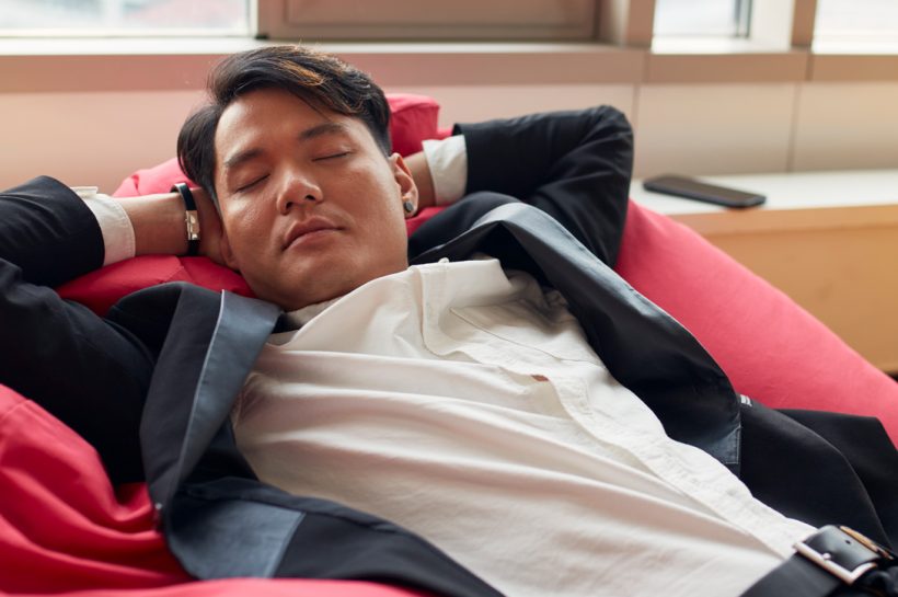 https://perjalanan.id/panduan-perjalanan/10-strategi-cerdas-untuk-backpacker-solo-hemat-aman-dan-penuh-petualangan/