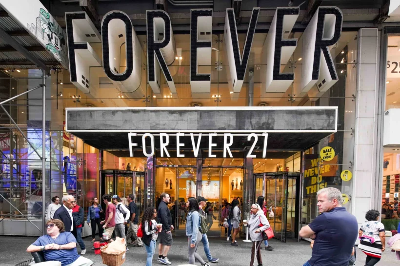 Forever 21, Ikon Mode Cepat yang Mengguncang Dunia Fashion