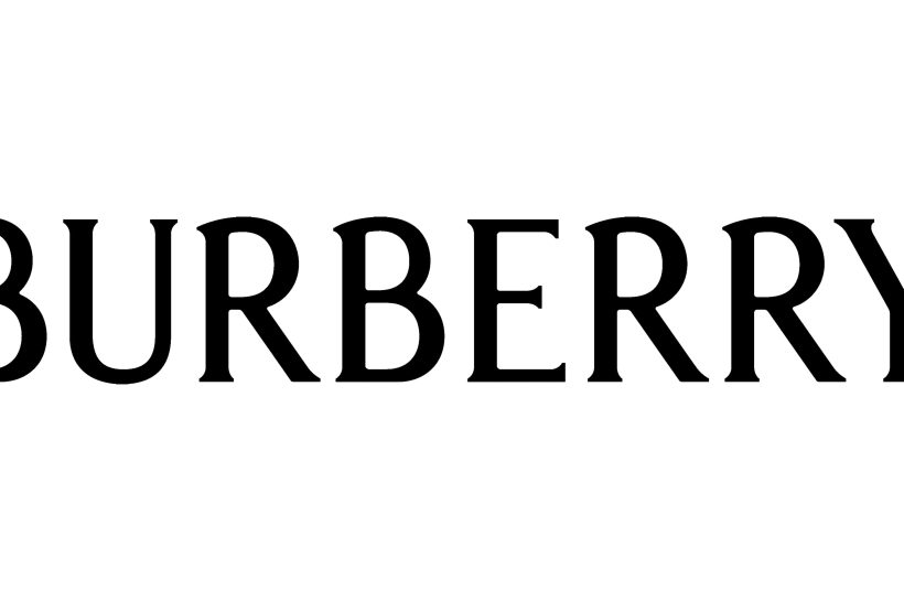 Burberry, Warisan Inggris yang Abadi, Inovasi di Tengah Tantangan 2025